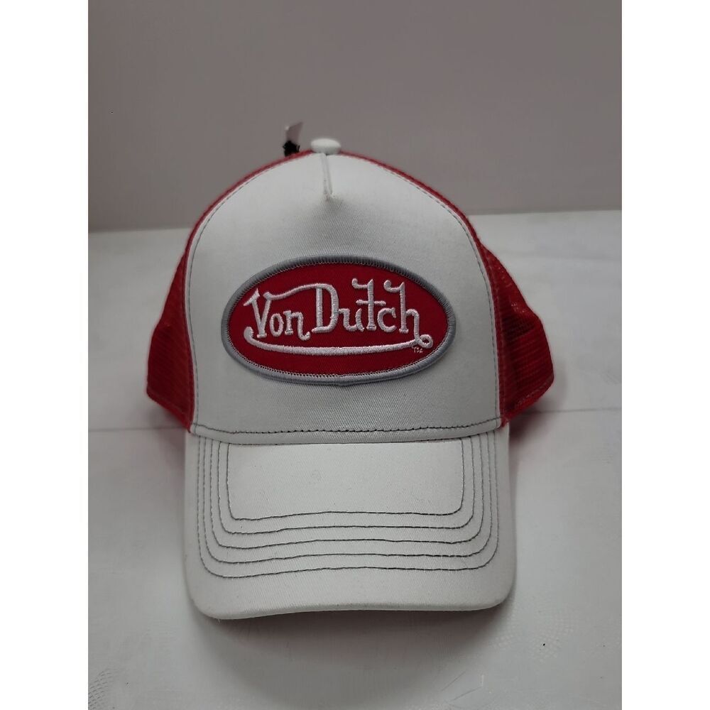 Von Dutch Nwt White and Red Mesh Logo Trucker Hat